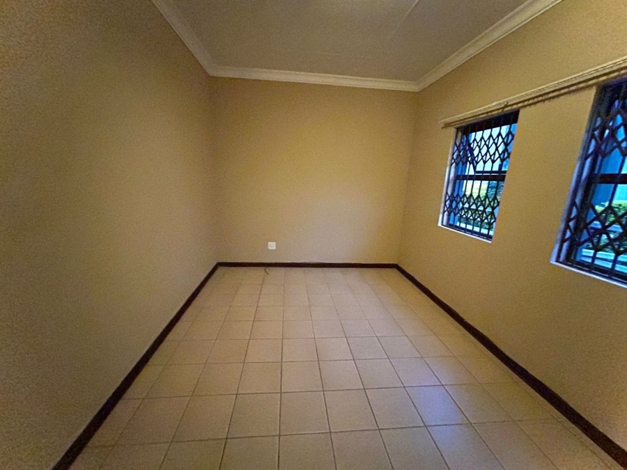 To Let 3 Bedroom Property for Rent in Waterval East North West